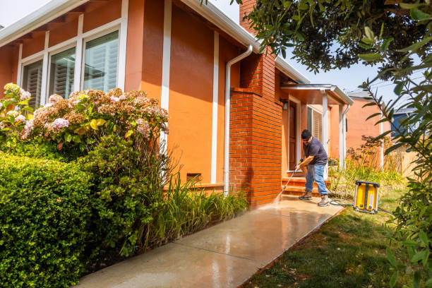 Best Residential Pressure Washing Services  in Hoisington, KS